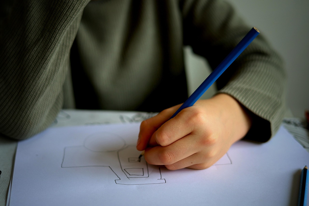 クレカで子供名義の貯金を活用した教育費の賢い管理法は？