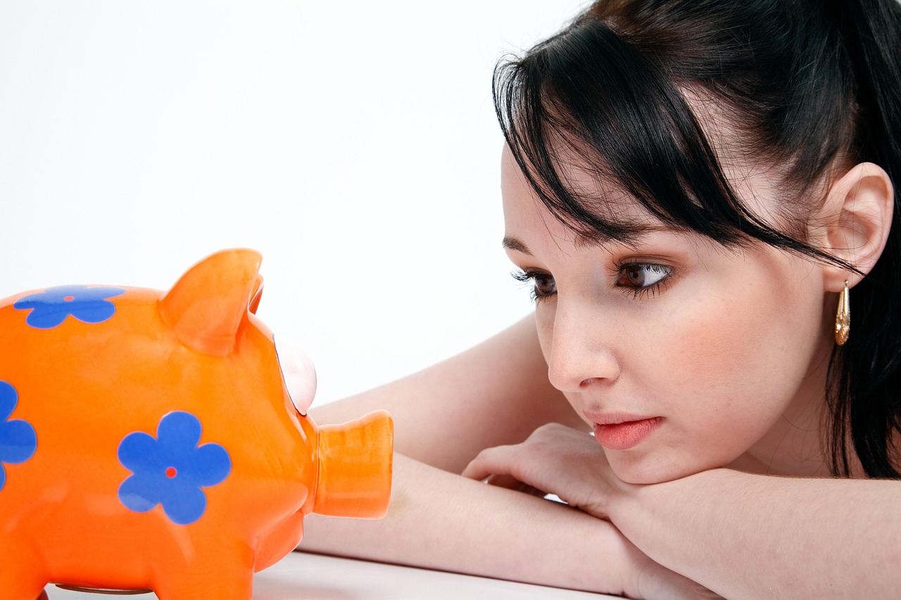 クレカで貯金しながらESG投資と連携する方法は？