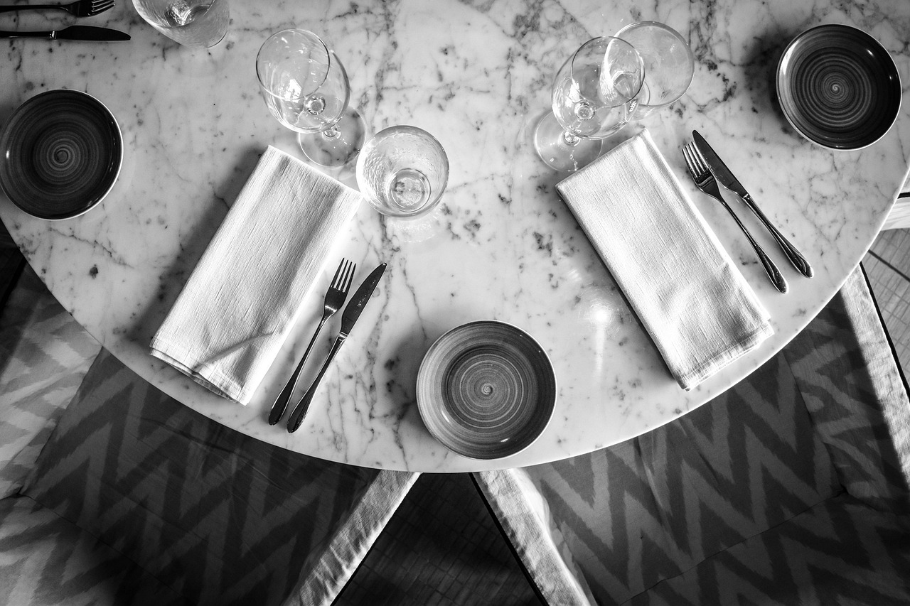 クレカで貯金設定ができない理由とその解決策は？